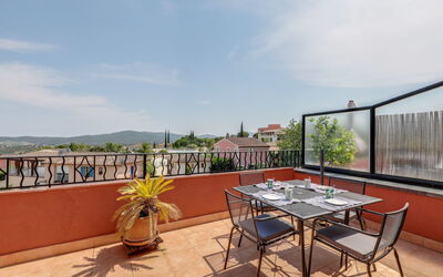 Accommodation:&nbsp;Le Golf de Roquebrune 150.1