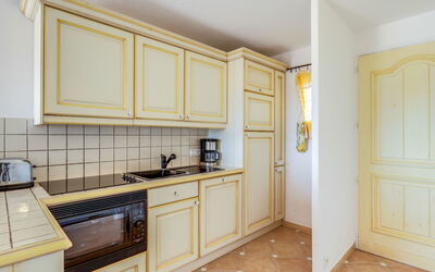 Accommodation:&nbsp;Le Golf de Roquebrune 150.1