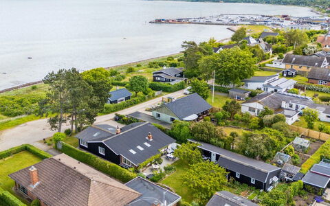 Varma - 25M from the Sea: Apartment, Shade, Balcony, Chair, Fence, Outdoor Furniture, Aluminium, Artificial Turf