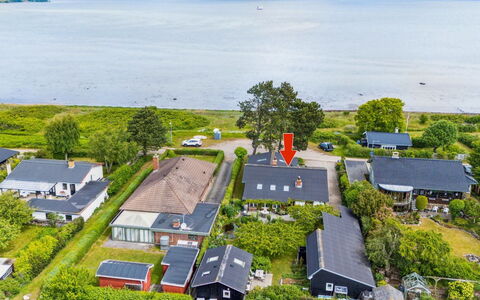 Varma - 25M from the Sea: Apartment, Shade, Balcony, Chair, Fence, Outdoor Furniture, Aluminium, Artificial Turf