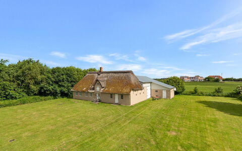 Thorarin - 25Km from the Sea: Roof, House, Land Lot, Home, Cottage, Estate, Garden Buildings, Shade, Log Cabin, Landscaping