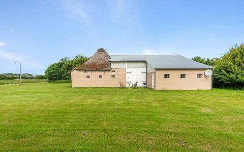 Thorarin - 25Km from the Sea: Roof, House, Land Lot, Home, Cottage, Estate, Garden Buildings, Shade, Log Cabin, Landscaping