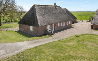 Inda - 10Km from the Sea