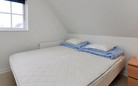 Alita - 1.2Km from the Sea: Bedroom, Wood, Floor, Flooring, Bed, Bedding, Bed Sheet, Linens, Room