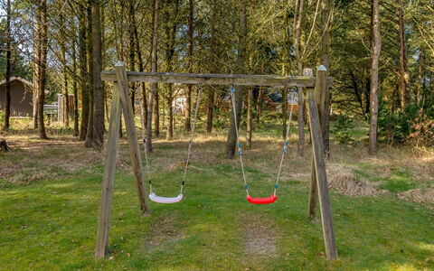 Luciane - 2.5Km from the Sea: Wood, Swing, Outdoor Play Equipment, Playground, Shade, Woodland, Garden, Park, Soil, Lawn
