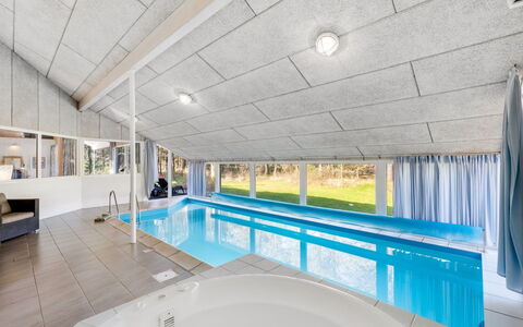 Luciane - 2.5Km from the Sea: Cottage, Backyard, Yard, Garden Buildings, Shed, Siding, Outdoor Furniture, Log Cabin, Outdoor Structure, Shack