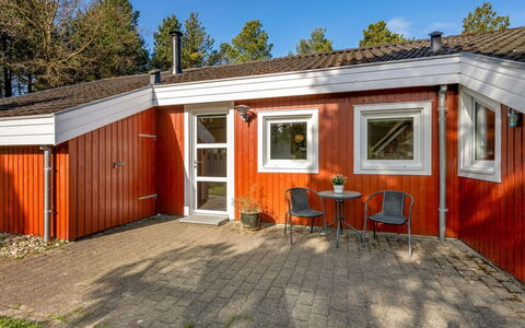 Luciane - 2.5Km from the Sea: Cottage, Backyard, Yard, Garden Buildings, Shed, Siding, Outdoor Furniture, Log Cabin, Outdoor Structure, Shack