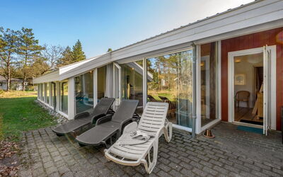 Luciane - 2.5Km from the Sea