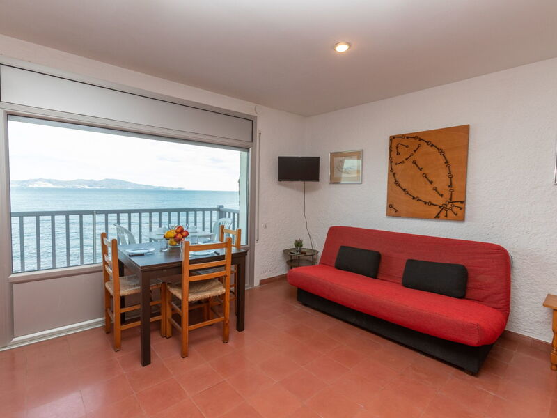 Accommodation:&nbsp;Vista a Mar 95.1
