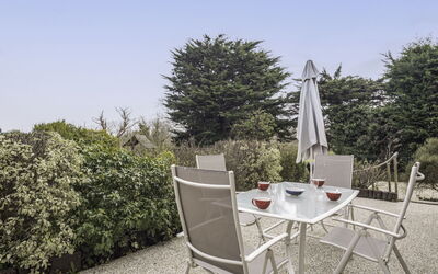 Accommodation:&nbsp;Maison De L'anse Du Guesclin 2 920.2