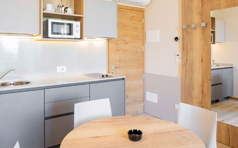 Accommodation:&nbsp;Panorama 54.1