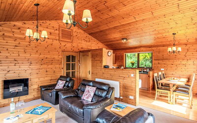 Accommodation:&nbsp;Achmony Number 11 121.4