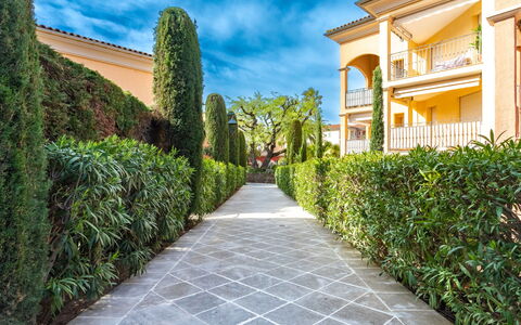 Saint-Tropez 540: Water, Sky, Building, Plant, Property, Swimming Pool, Azure, Tree, Window, House