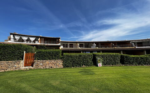 Lidia Capo Ceraso Resort: Cloud, Sky, Plant, Building, Grass, Natural Landscape, Landscape, Facade, Grassland, Lawn
