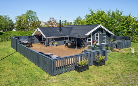 Bryti - 500M from the Sea: Thatching, Cottage, House, Roof, Home, Farmhouse, Hut, Estate, Village