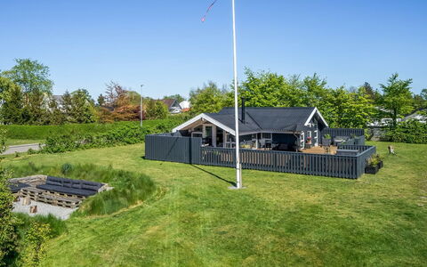 Bryti - 500M from the Sea: Thatching, Cottage, House, Roof, Home, Farmhouse, Hut, Estate, Village