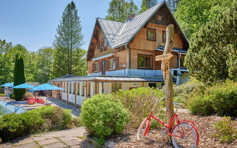 Krakonoš: Plant, Sky, Property, Window, Wheel, Building, Tree, House, Bicycle Wheel