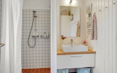 Solunka - 100M from the Sea: Bathroom, Wall, Plumbing Fixture, Interior Design, Flooring, Bathroom Sink, Floor, Sink, Toilet, Plumbing