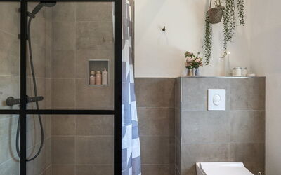 Nilda - 1Km from the Sea