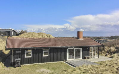 Thenna - 200M from the Sea