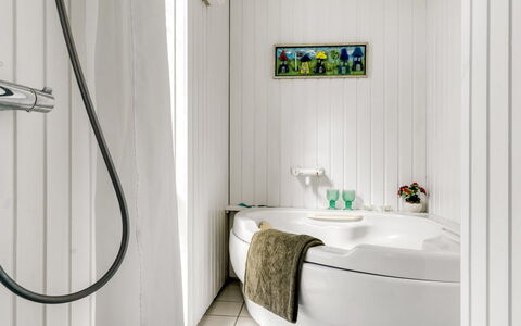 Sigrid - 400M from the Sea: Bathroom, Plumbing Fixture, Bathtub, Interior Design, Flooring, Tap, Plumbing, Floor, Sink, Bathroom Sink