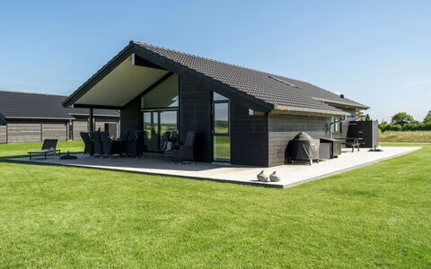 Thalie - 400M from the Sea: Blue, Shrub, Cottage, Groundcover, Garden, Estate, Shade, Landscaping, Farmhouse, Eco Hotel