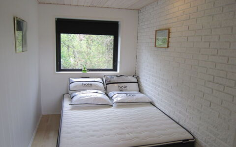 Wilmer - 40Km from the Sea: Roof, Home, Door, Cottage, Shade, Siding, Yard, Estate, Backyard