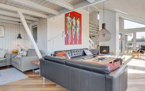 Rauli - 50M from the Sea: Wood, Flooring, Wood Flooring, Interior Design, Ceiling, Floor, Furniture, Living Room, Home, Hardwood