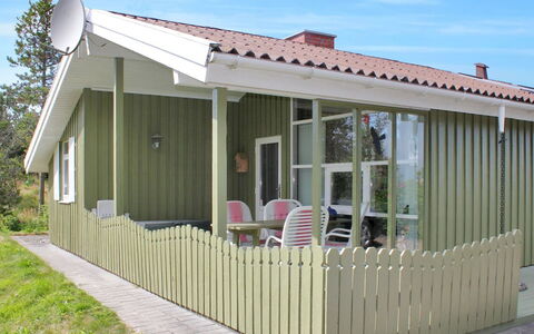 Annick - 300M from the Sea: Blue, Shrub, Cottage, Groundcover, Garden, Estate, Shade, Landscaping, Farmhouse, Eco Hotel
