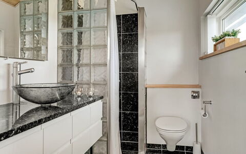 Ejvind - 100M from the Sea: Wall, Interior Design, Flooring, Plumbing Fixture, Floor, Bathroom, Tile, Plumbing, Home, Tap