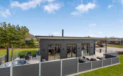 Gela - 1.3Km to the Fjord: Architecture, Roof, Home, Composite Material, Daylighting, Siding, Driveway
