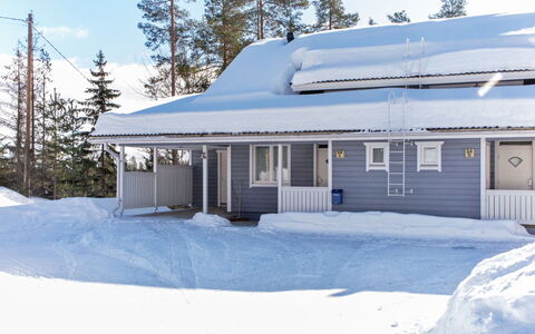 Tahkonkallio 34 a: Wood, Cottage, House, Home, Door, Hardwood, Garden Buildings, Wood Stain, Log Cabin, Plank
