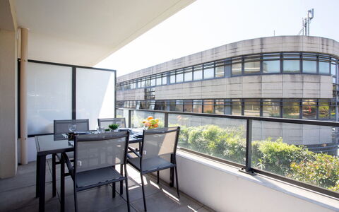 L'Orée du Parc: Cloud, Sky, Building, Urban Design, Neighbourhood, Plant, Condominium, Tower Block, Residential Area, Facade
