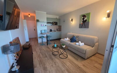 Accommodation:&nbsp;Les Sablons 487.3