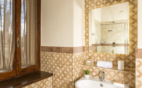 Villa Pianoia: Plumbing Fixture, Tap, Property, Mirror, Sink, Bathroom, Bathroom Sink, Plant, Interior Design, Wood