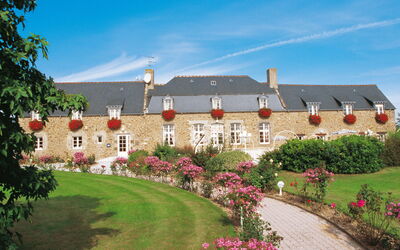 Accommodation:&nbsp;La Malouinière des Longchamps 100.1
