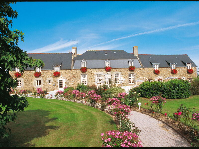 Accommodation:&nbsp;La Malouinière des Longchamps 100.1