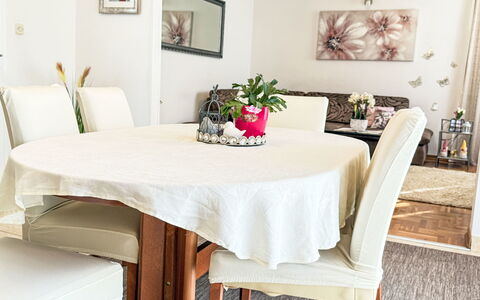 Karlo: Furniture, Interior Design, Table, Chair, Dining Room, Kitchen & Dining Room Table, Room, Textile, Lighting, Flooring