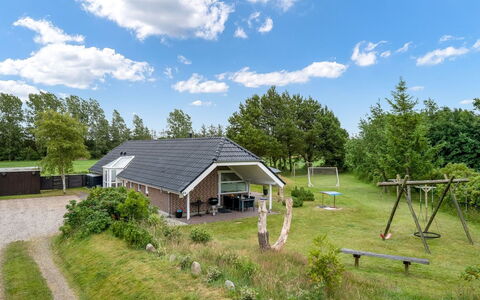 Annlis - 4Km from the Sea: Cottage, Shed, Hut, Farmhouse, Prairie, Shack, Barn, Log Cabin, Garden Buildings