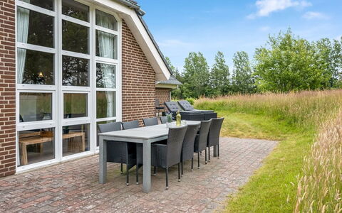 Annlis - 4Km from the Sea: Cottage, Shed, Hut, Farmhouse, Prairie, Shack, Barn, Log Cabin, Garden Buildings