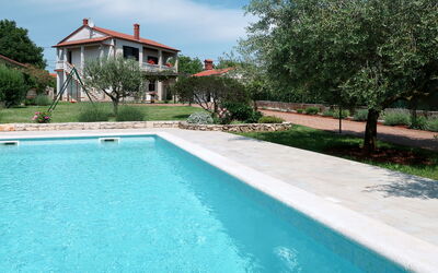 Accommodation:&nbsp;Rosa 129.3