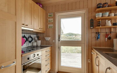 Eunike - 220M from the Sea