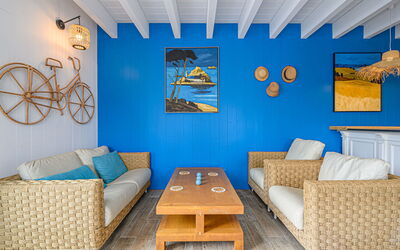 L'Échapée Bleue 126.1: Plant, Property, Building, Natural Landscape, Tree, Land Lot, House, Cottage, Landscape, Residential Area