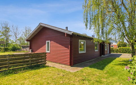 Aku - 24Km from the Sea: Cottage, Roof, Siding, Yard, Garden Buildings, Lawn, Farmhouse, Shed, Backyard