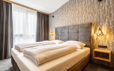 Accommodation:&nbsp;Mit Balkon 900.7