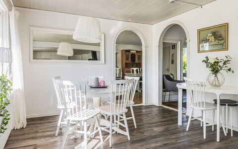 Ryedal: Table, Property, Furniture, Plant, Chair, Interior Design, Wood, Lighting, Floor, Flooring