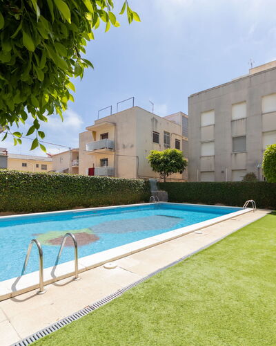 Girona: Cloud, Plant, Sky, Property, Building, Window, Tree, Land Lot, Table, House