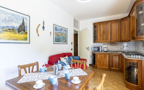 Paradiso tra Gli Ulivi: Cloud, Plant, Sky, Property, Building, Window, Tree, Land Lot, Table, House