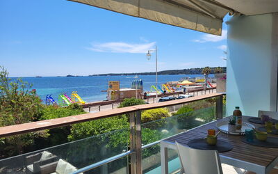Accommodation:&nbsp;Cannes Bay 615.3
