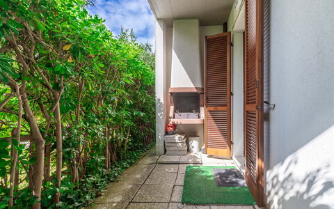 Conero Garden Apartment: Plant, Property, Green, Building, Grass, Urban Design, Leisure, Landscape, Facade, Tints And Shades